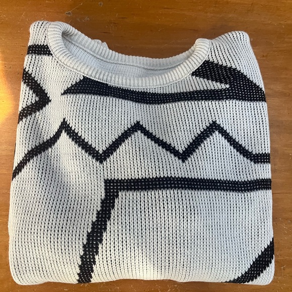 Undefined Sweaters - Chic 90s Monochrome Geometric Knit Sweater
